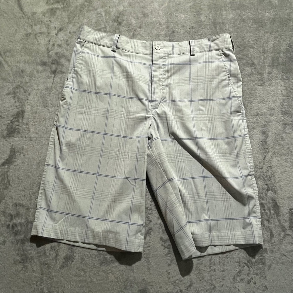 Nike Golf Shorts Mens 34 Grey Plaid Flat Front Performance 360203-081